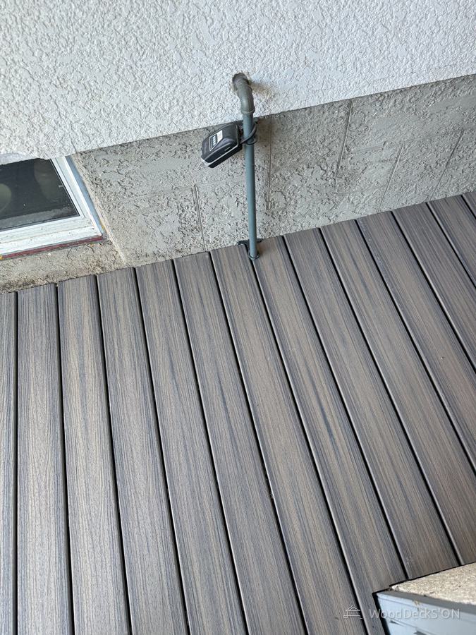 Inlays & cut-outs around trees