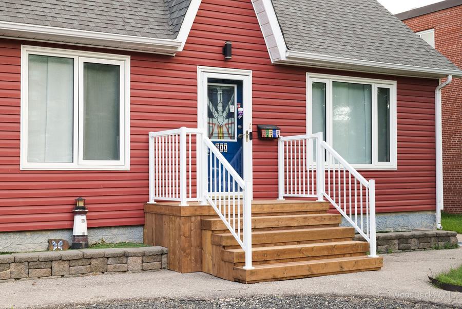 Stairs, porches & railings