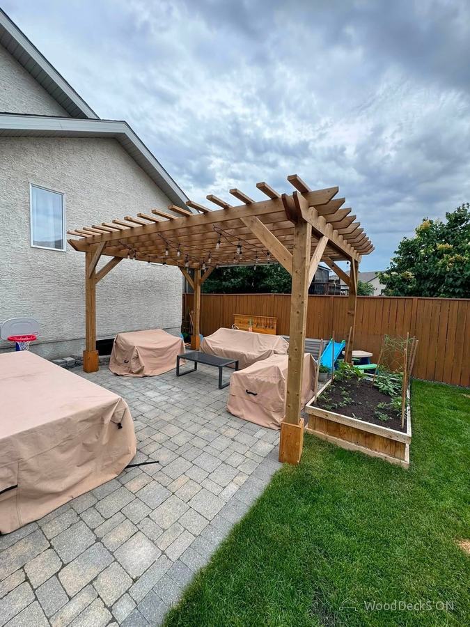 Pergola, Island Lakes