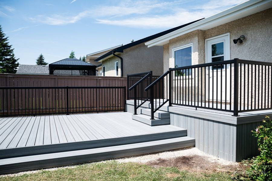 Composite deck, Transcona