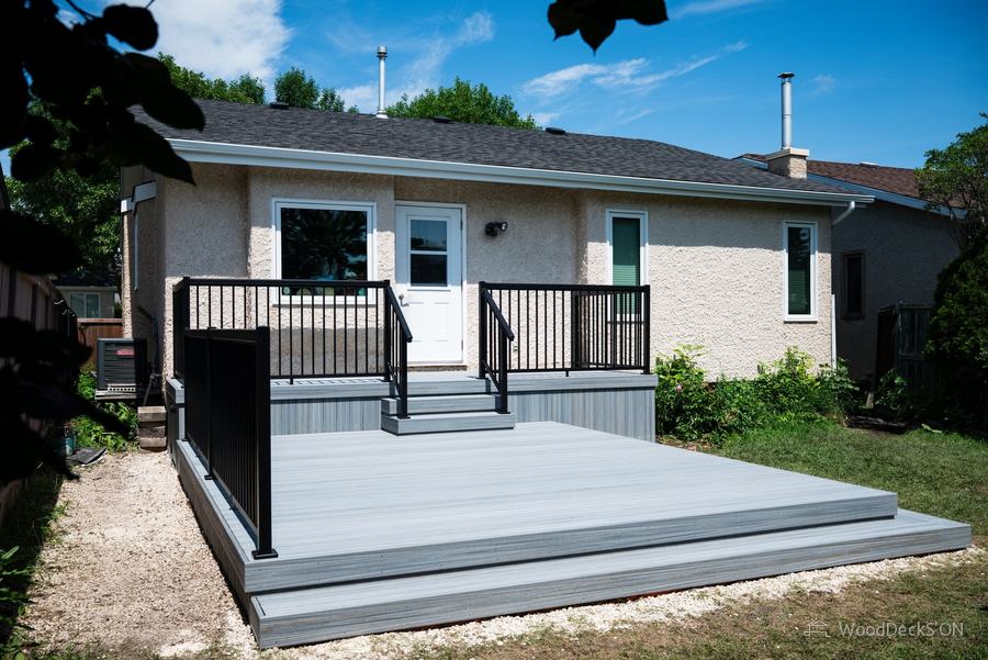 Composite deck, Transcona